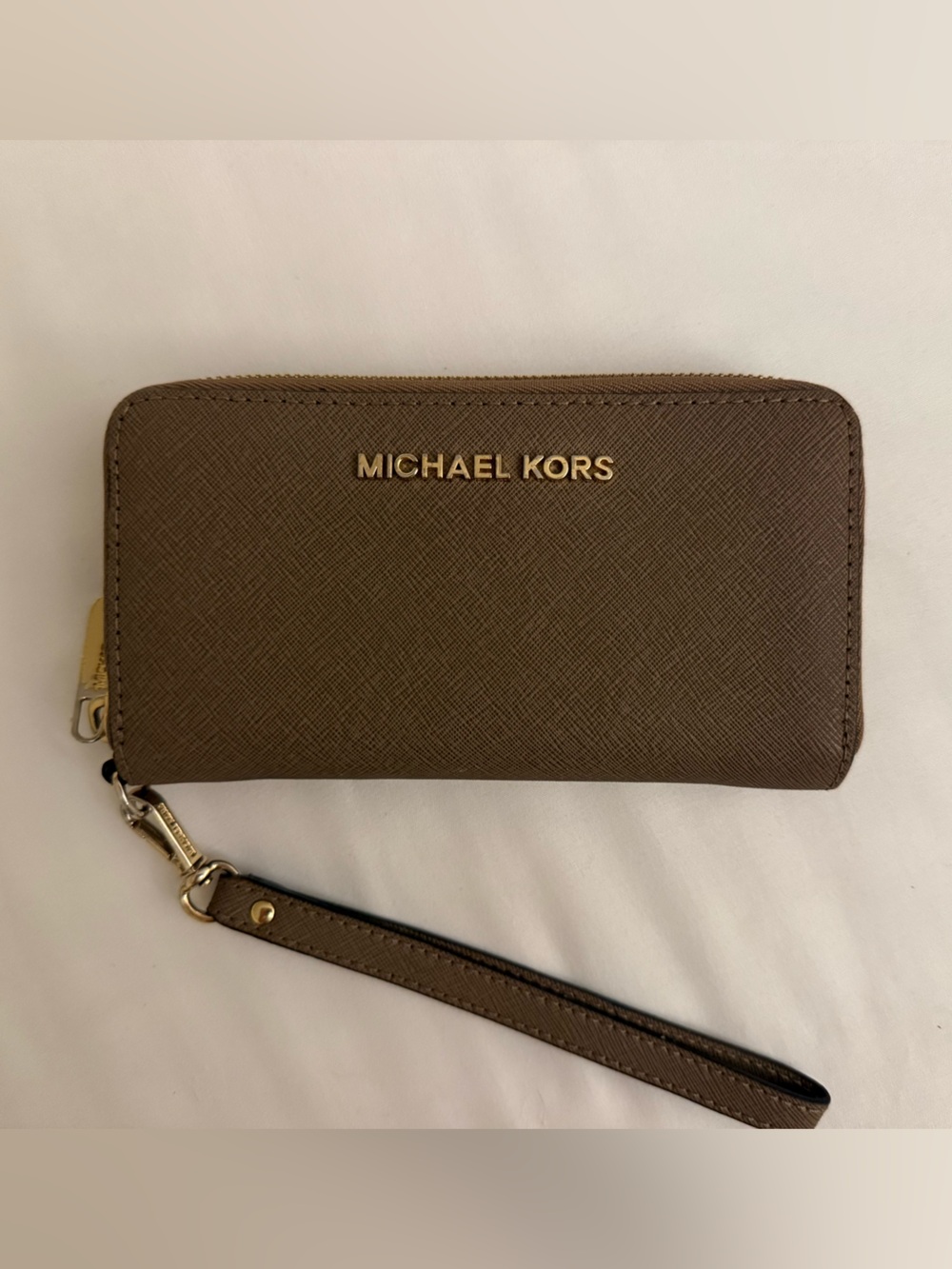 Michael Kors Wristlet